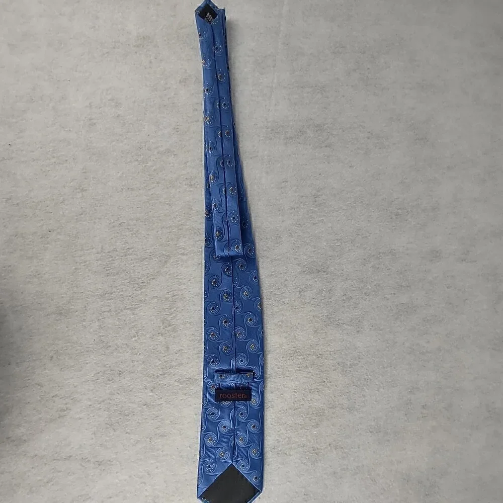 Rooster Men's Blue, Gold, Brown, Paisley Look 100% Silk Necktie - Picture 4 of 9